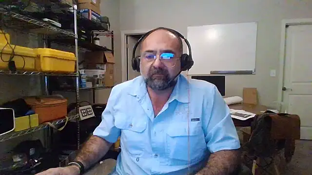 Snapshot of chainjulious chatting on December 2024 06:44:02 PM chainjulious online show from December 2024 06:44:02 PM