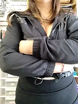 Snapshot of Mia_Novikov chatting on March 2025 09:48:02 PM Mia Novikov online show from March 2025 09:48:02 PM