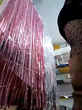 Mia Novikov online show from March 2026 06:11:01 PM