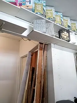 Mia Novikov online show from November 2025 06:01:02 PM