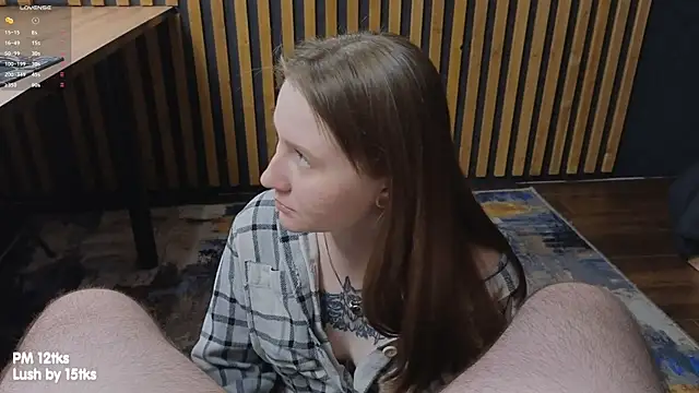 Snapshot of alicepugh chatting on October 2025 07:04:01 PM alicepugh online show from October 2025 07:04:01 PM