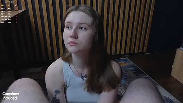 Snapshot of alicepugh chatting on September 2025 06:57:02 PM alicepugh online show from September 2025 06:57:02 PM