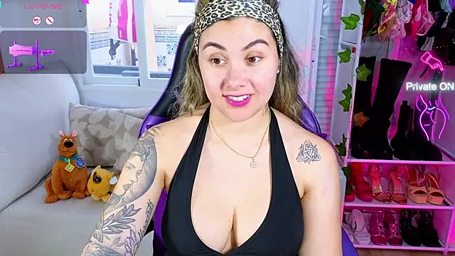 Tawny cox online show from February 2025 10:47:02 AM