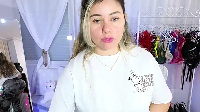 Tawny cox online show from February 2026 09:49:01 AM