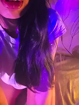 Snapshot of aloneathome chatting on November 2025 10:59:02 AM aloneathome online show from November 2025 10:59:02 AM