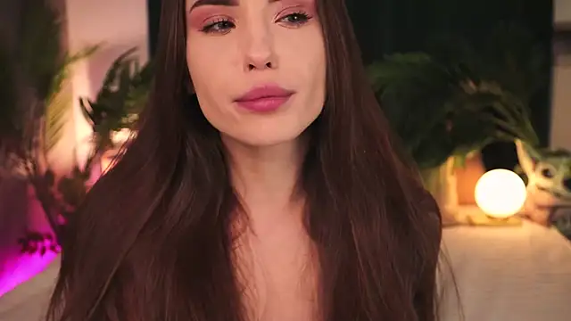 Snapshot of BabyYoda- chatting on March 2025 05:13:01 AM BabyYoda- online show from March 2025 05:13:01 AM