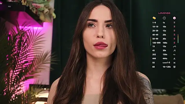 Snapshot of BabyYoda- chatting on November 2025 06:55:01 PM BabyYoda- online show from November 2025 06:55:01 PM