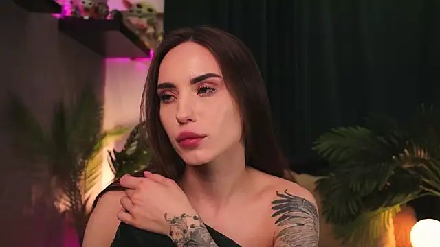 Snapshot of BabyYoda- chatting on March 2025 09:43:01 AM BabyYoda- online show from March 2025 09:43:01 AM