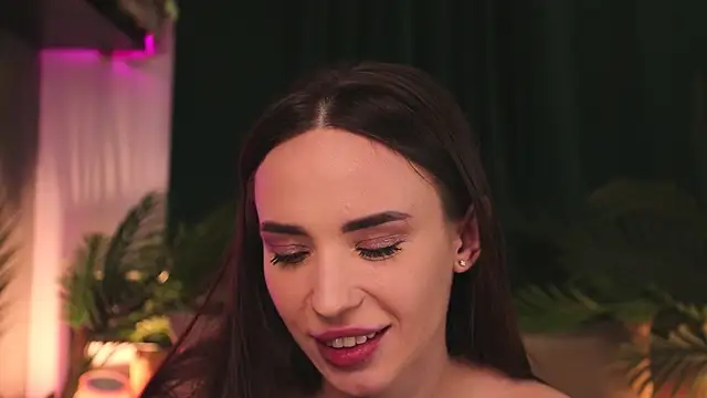 Snapshot of BabyYoda- chatting on March 2025 08:32:02 PM BabyYoda- online show from March 2025 08:32:02 PM