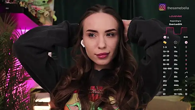 Snapshot of BabyYoda- chatting on October 2025 05:03:01 PM BabyYoda- online show from October 2025 05:03:01 PM