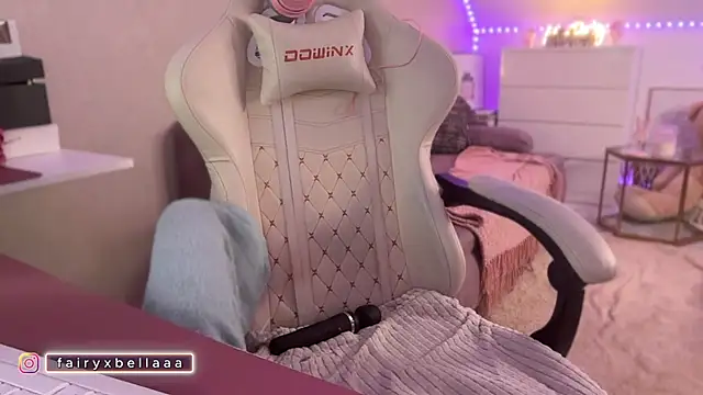 xxbabyxgiiirlxx online show from February 2026 10:10:01 PM