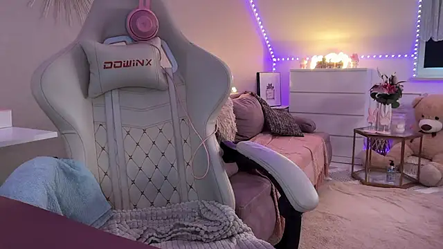 xxbabyxgiiirlxx online show from January 2026 12:12:02 PM