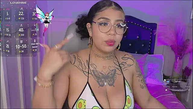 foxxy-lov3 online show from October 2025 08:54:02 PM