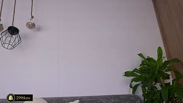 Snapshot of katie_cruz chatting on November 2025 10:25:01 AM katie cruz online show from November 2025 10:25:01 AM