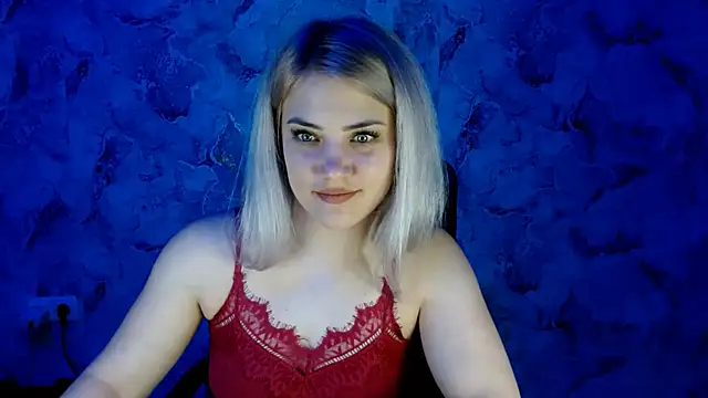 Snapshot of nika_gold1 chatting on February 2025 07:06:02 PM nika gold1 online show from February 2025 07:06:02 PM