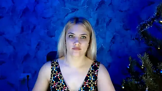 Snapshot of nika_gold1 chatting on January 2025 07:20:02 PM nika gold1 online show from January 2025 07:20:02 PM