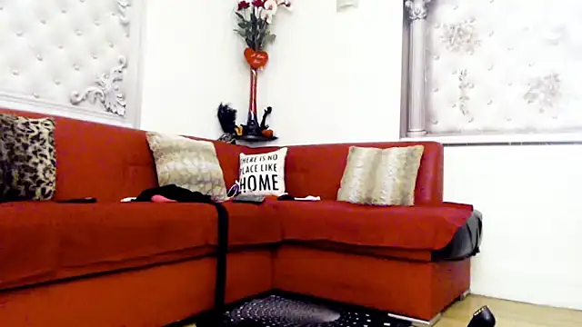 LadyBellaa online show from June 2026 02:05:02 AM