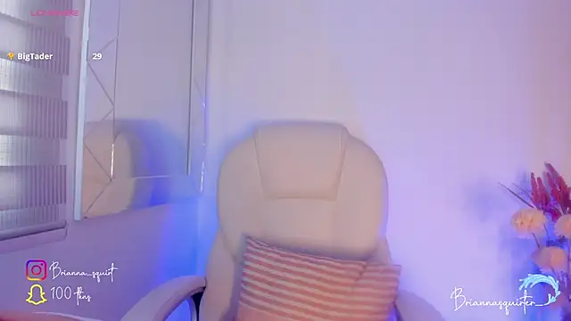 missbrianna online show from December 2025 07:52:02 PM