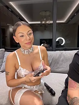 Snapshot of SexOnMyLvL chatting on October 2025 08:54:02 PM SexOnMyLvL online show from October 2025 08:54:02 PM