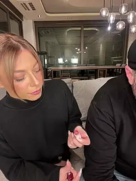 Snapshot of SexOnMyLvL chatting on February 2025 09:16:01 PM SexOnMyLvL online show from February 2025 09:16:01 PM