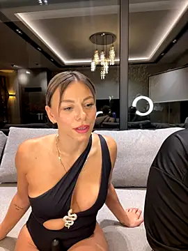 Snapshot of SexOnMyLvL chatting on September 2025 10:49:02 PM SexOnMyLvL online show from September 2025 10:49:02 PM