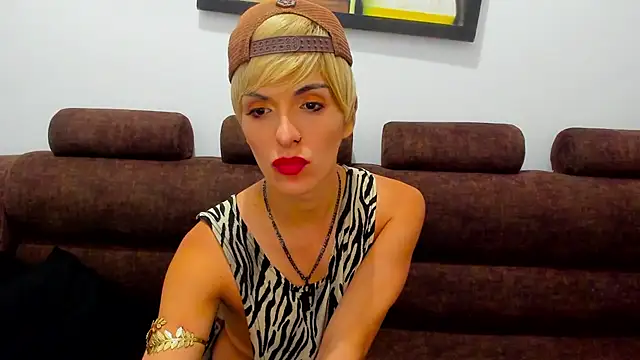 abby jose online show from December 2025 11:48:02 PM