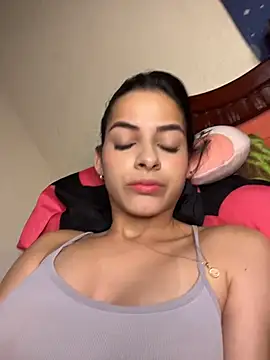 violetta-brown1 online show from November 2025 05:33:02 AM