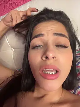 violetta-brown1 online show from November 2025 05:00:02 AM