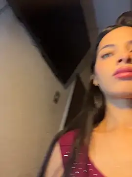 violetta-brown1 online show from April 2026 12:35:01 AM