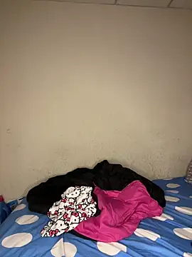 violetta-brown1 online show from September 2025 01:33:01 AM