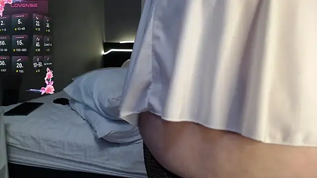 LadySambuca online show from December 2025 05:35:02 AM