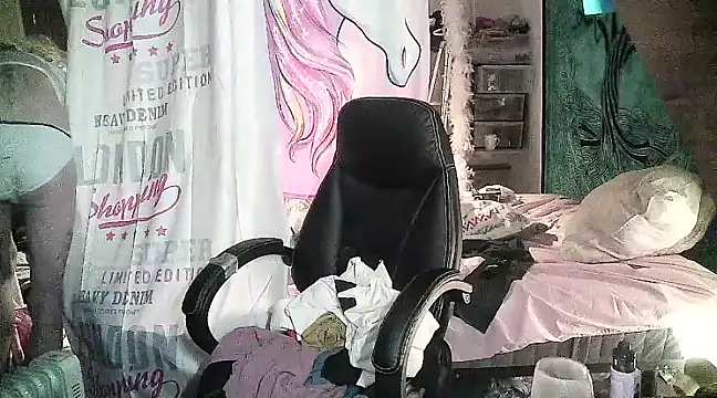 Ombeline1 online show from March 2025 09:41:02 PM