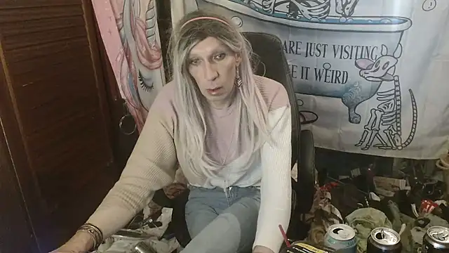 Ombeline1 online show from February 2026 02:52:01 PM