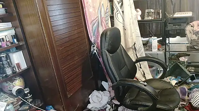 Ombeline1 online show from April 2026 08:10:02 AM