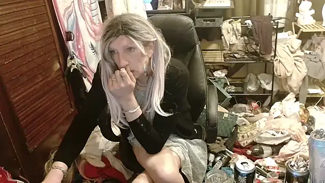 Ombeline1 online show from April 2026 04:14:02 AM