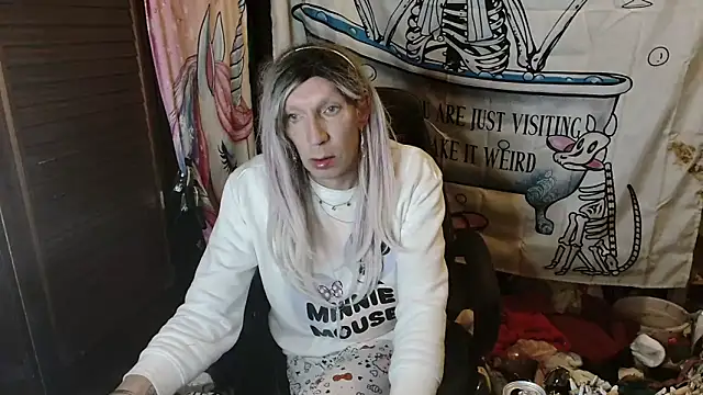 Ombeline1 online show from March 2026 02:23:01 AM