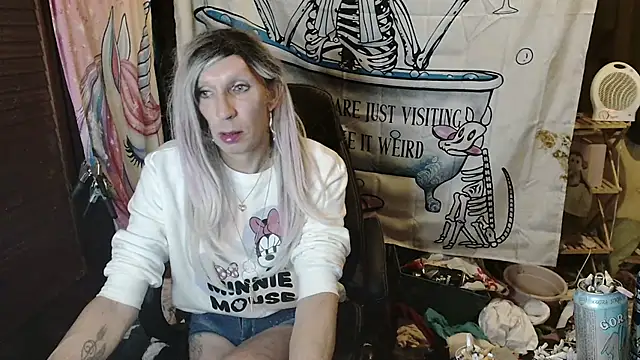 Ombeline1 online show from March 2026 07:47:01 PM