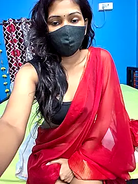 Triha 18 online show from November 2025 06:01:02 PM