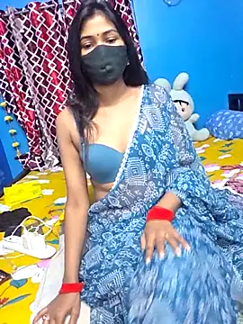 Triha 18 online show from December 2025 11:54:02 AM