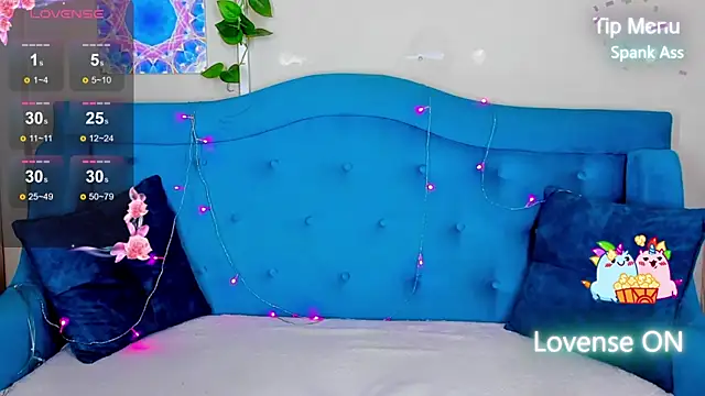 MilliStrii online show from November 2025 01:31:02 AM