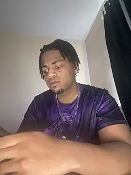 Snapshot of Elgrazonamor chatting on February 2025 08:11:01 PM Elgrazonamor online show from February 2025 08:11:01 PM