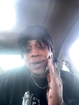 Snapshot of Elgrazonamor chatting on October 2025 10:13:01 PM Elgrazonamor online show from October 2025 10:13:01 PM