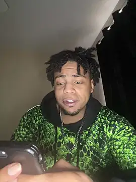 Snapshot of Elgrazonamor chatting on February 2025 06:51:01 PM Elgrazonamor online show from February 2025 06:51:01 PM