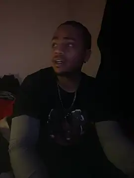 Snapshot of Elgrazonamor chatting on January 2025 12:48:02 AM Elgrazonamor online show from January 2025 12:48:02 AM