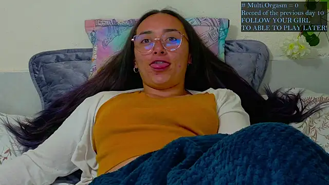 Hot Candy  online show from May 2026 01:47:02 AM