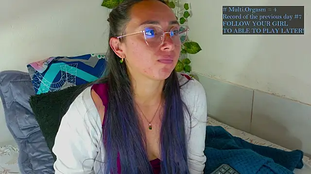 Hot Candy  online show from July 2026 06:47:02 AM