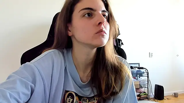 Snapshot of emmamurrr chatting on September 2025 10:43:02 AM emmamurrr online show from September 2025 10:43:02 AM