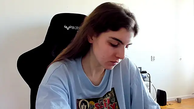 Snapshot of emmamurrr chatting on September 2025 11:28:02 AM emmamurrr online show from September 2025 11:28:02 AM