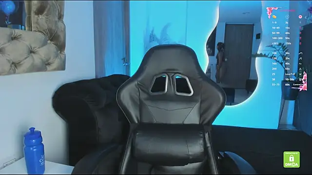 Snapshot of AmelyaMann chatting on November 2025 01:27:02 PM AmelyaMann online show from November 2025 01:27:02 PM