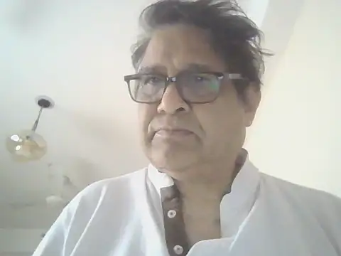 Snapshot of Nuttysub chatting on November 2025 01:50:01 AM Nuttysub online show from November 2025 01:50:01 AM